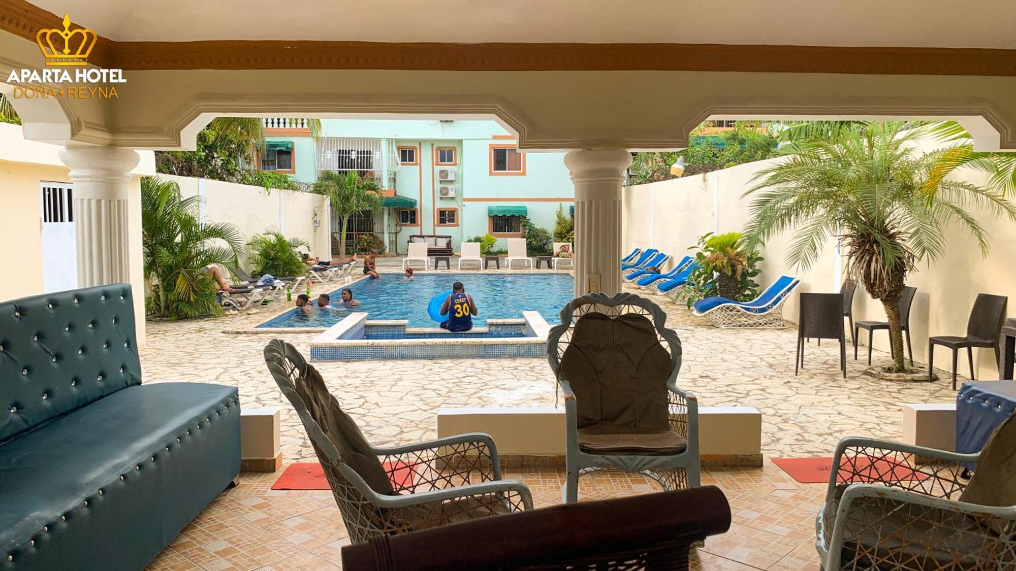 Apartahotel Dona Reyna Alojamientos En Santo Domingo A 5 Min De Aeropuerto Internacional Las Americas El Higo Eksteriør bilde